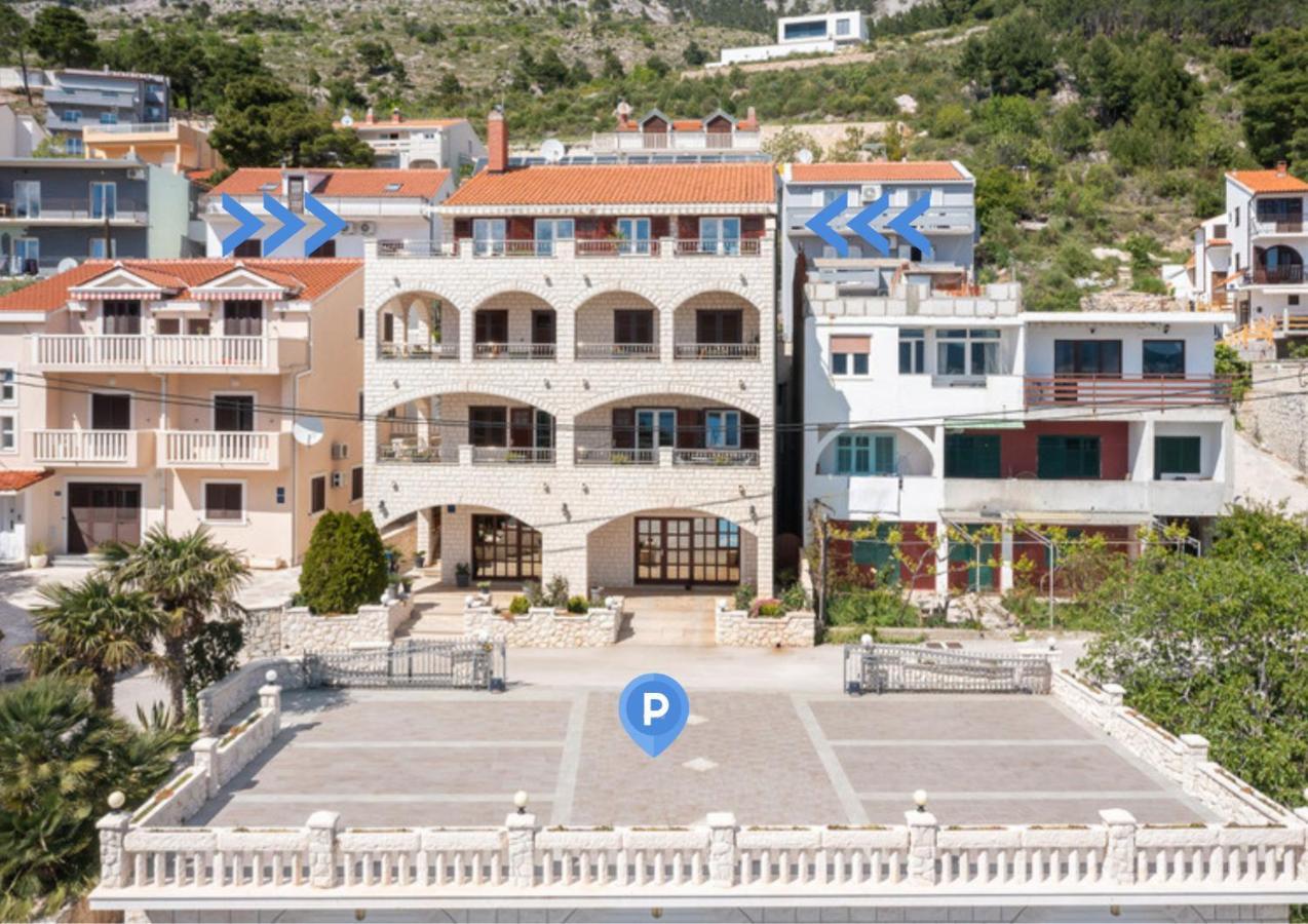 Beachfront Xxl - 2 Apartments Together - ロクヴァ・ロゴズニツァ エクステリア 写真