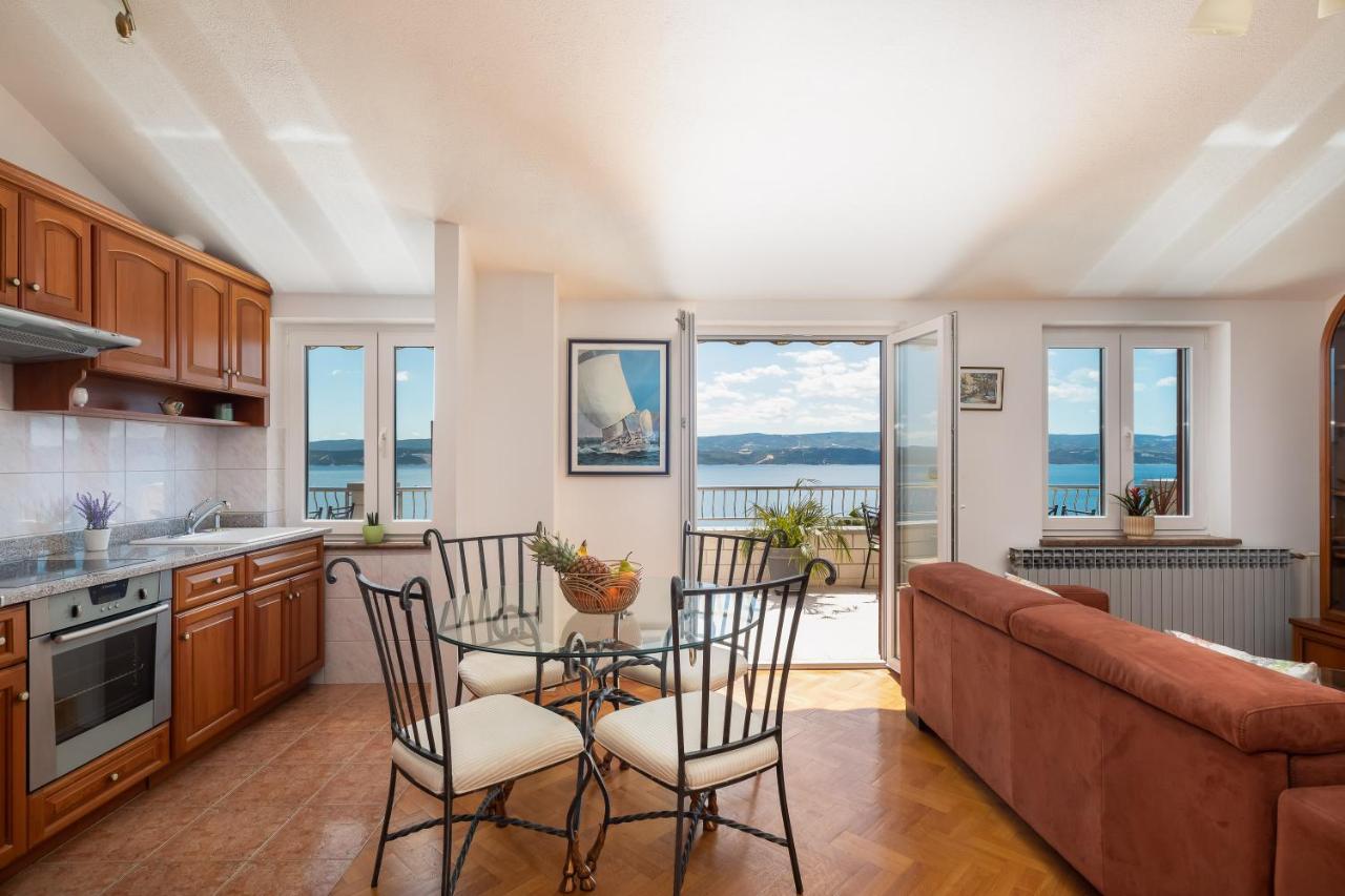 Beachfront Xxl - 2 Apartments Together - ロクヴァ・ロゴズニツァ エクステリア 写真