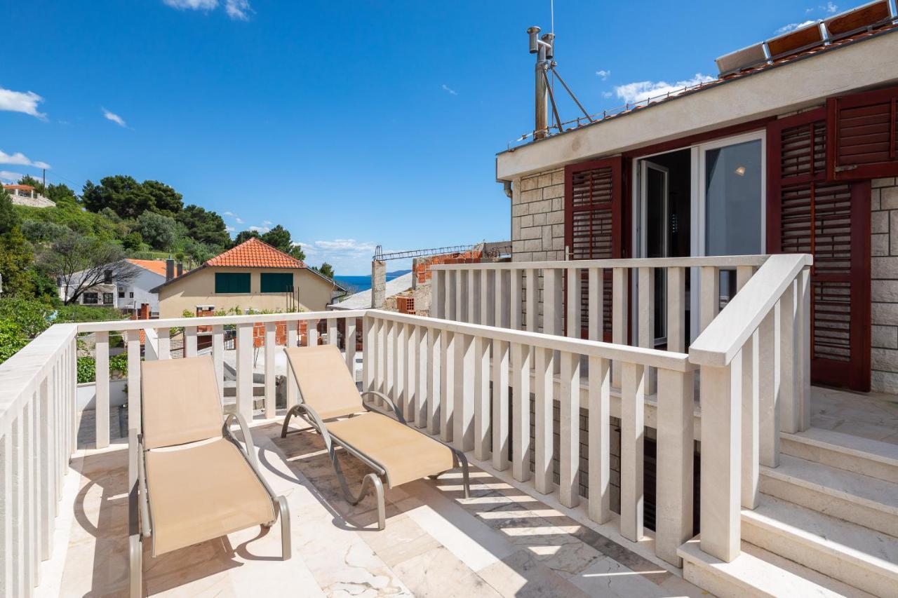 Beachfront Xxl - 2 Apartments Together - ロクヴァ・ロゴズニツァ エクステリア 写真
