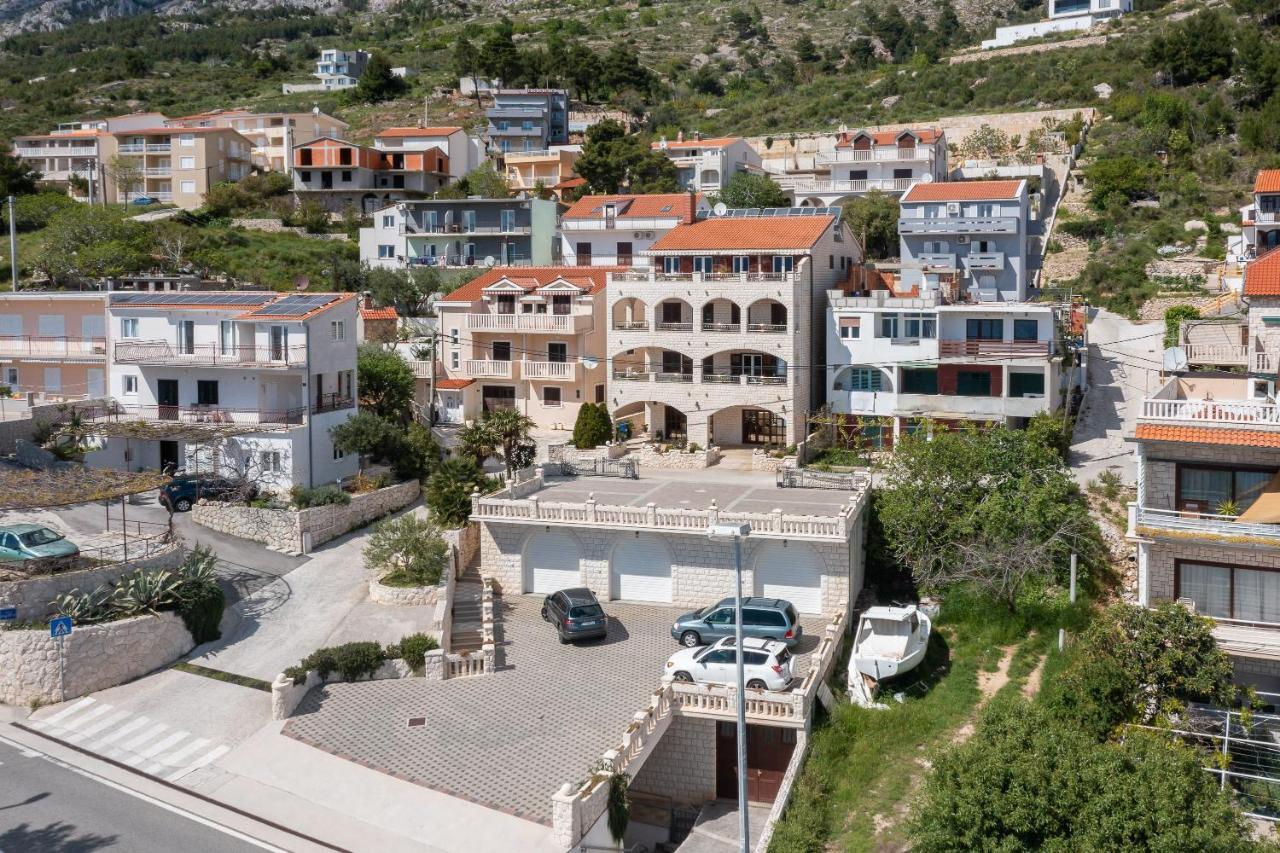 Beachfront Xxl - 2 Apartments Together - ロクヴァ・ロゴズニツァ エクステリア 写真