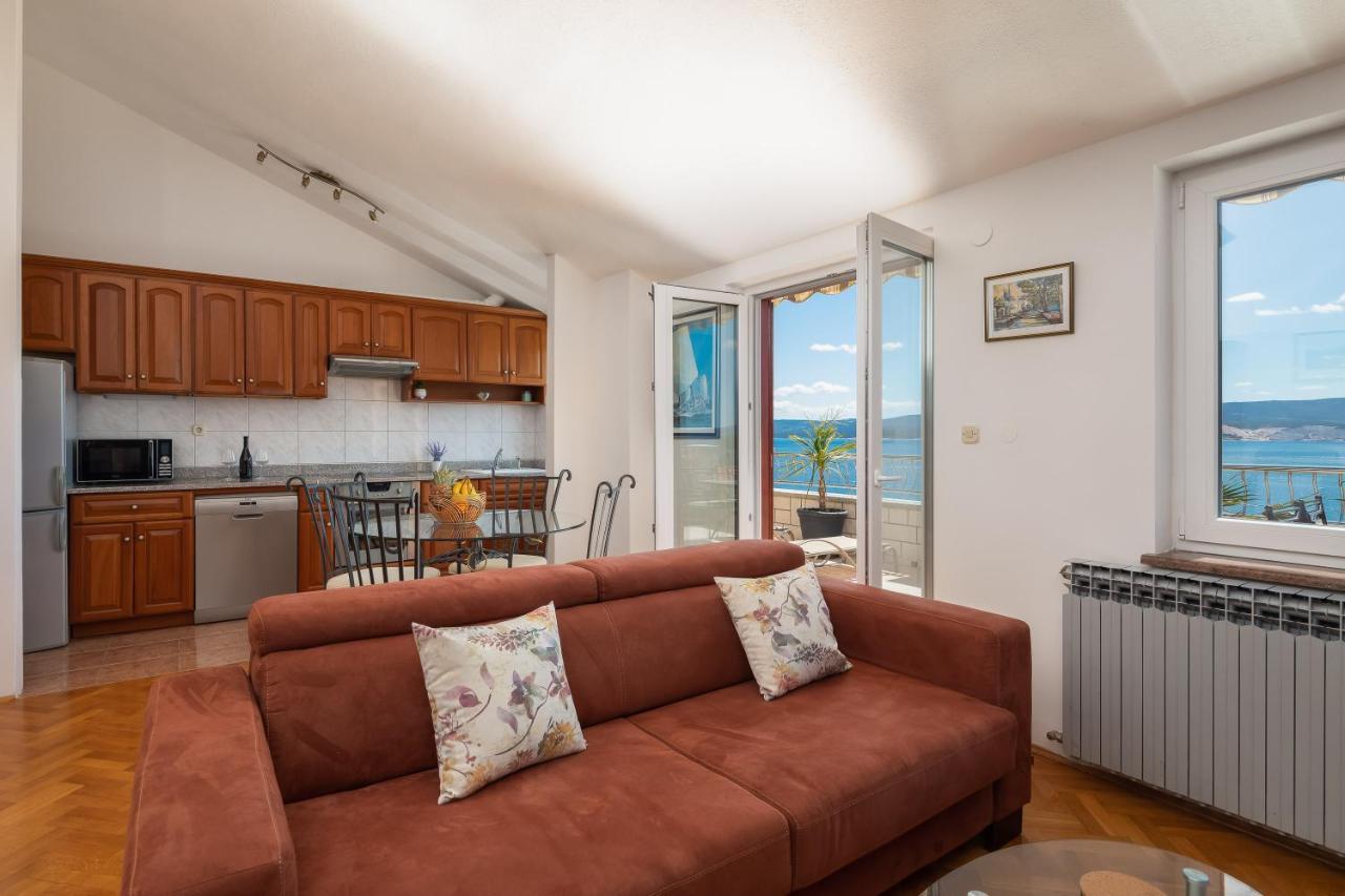 Beachfront Xxl - 2 Apartments Together - ロクヴァ・ロゴズニツァ エクステリア 写真