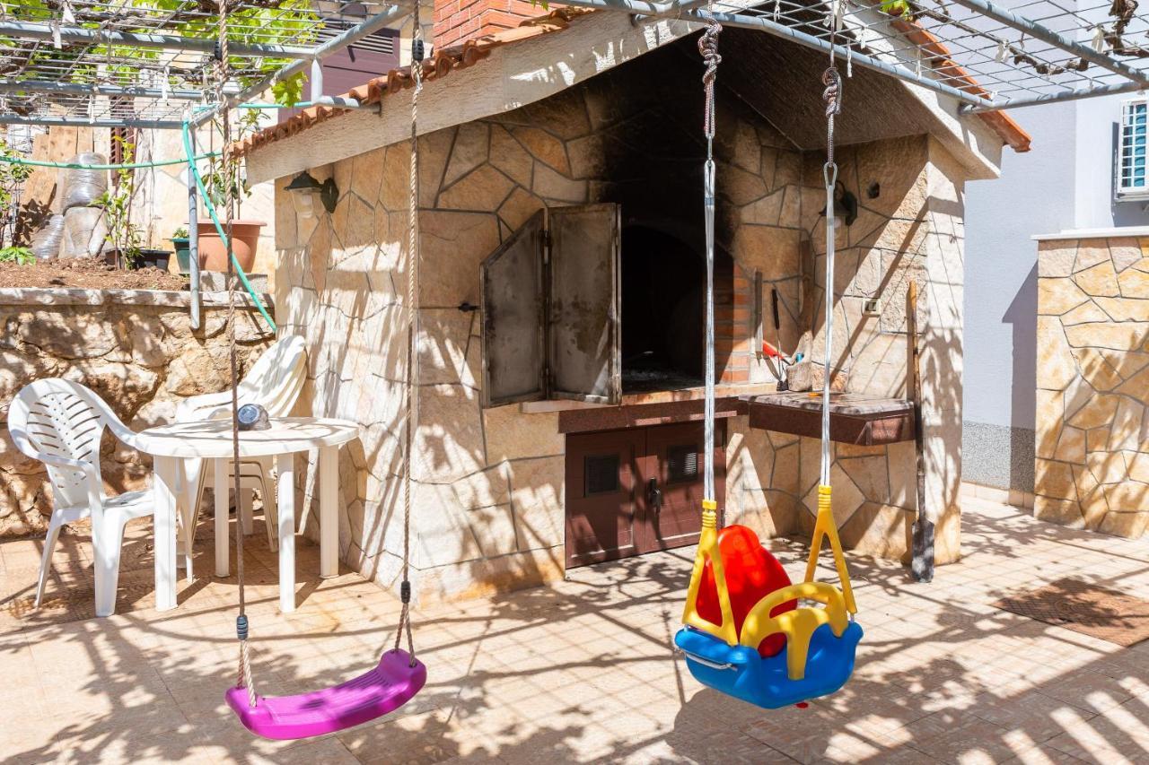 Beachfront Xxl - 2 Apartments Together - ロクヴァ・ロゴズニツァ エクステリア 写真