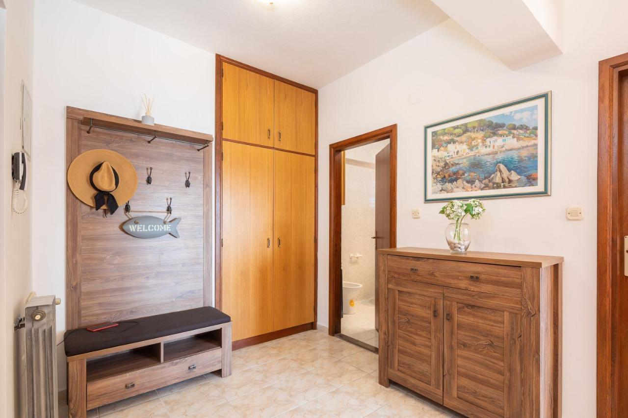 Beachfront Xxl - 2 Apartments Together - ロクヴァ・ロゴズニツァ エクステリア 写真